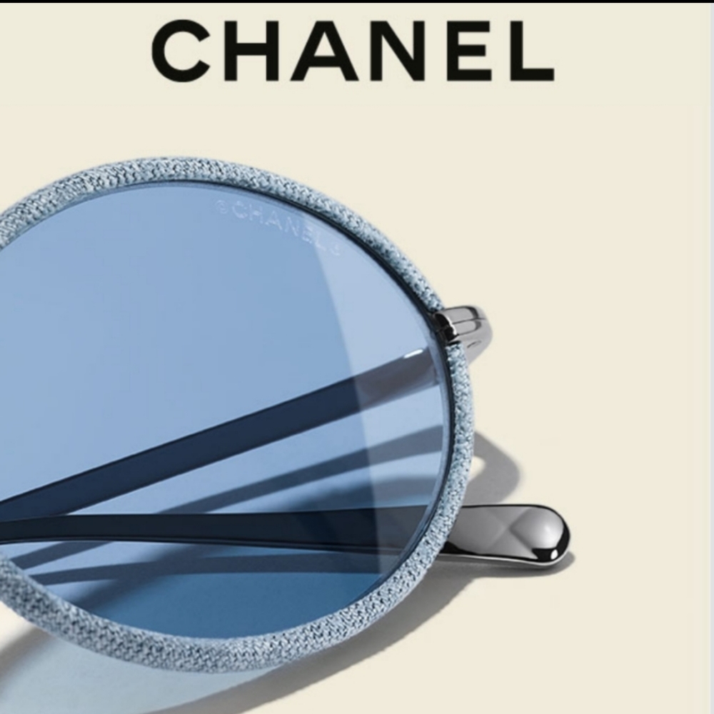 💙Authentic CHANEL Denim Oval Sunglasses with Denim Case and Box! Never Worn!💙